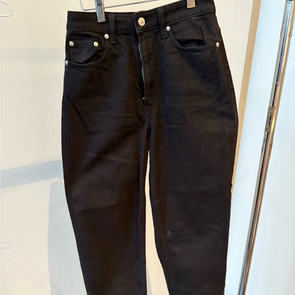 Women’s Barrel Cut Black Jeans